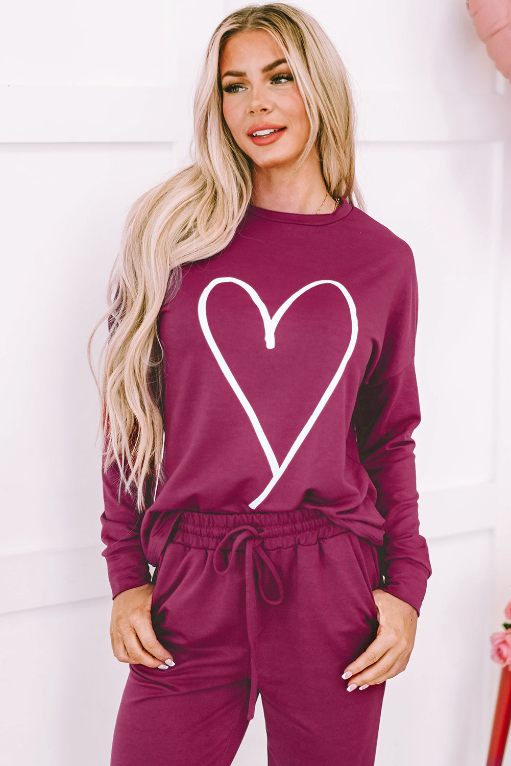 Red Heart Graphic Pullover and Joggers Casual Pants Set